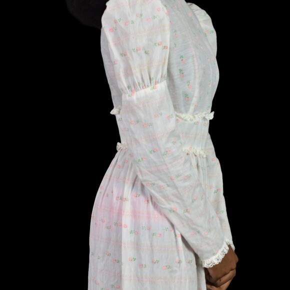 Vintage Vicky Vaughn Prairie Dress White Maxi Embroidered Gigot Puff Sleeve XXS - Picture 16 of 16